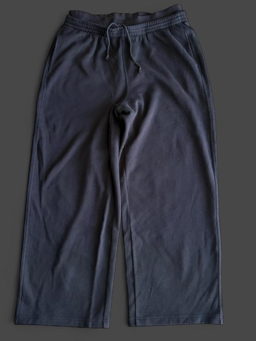 Skims Black wide leg sweatpants with drawstring waist size small #loungewear
